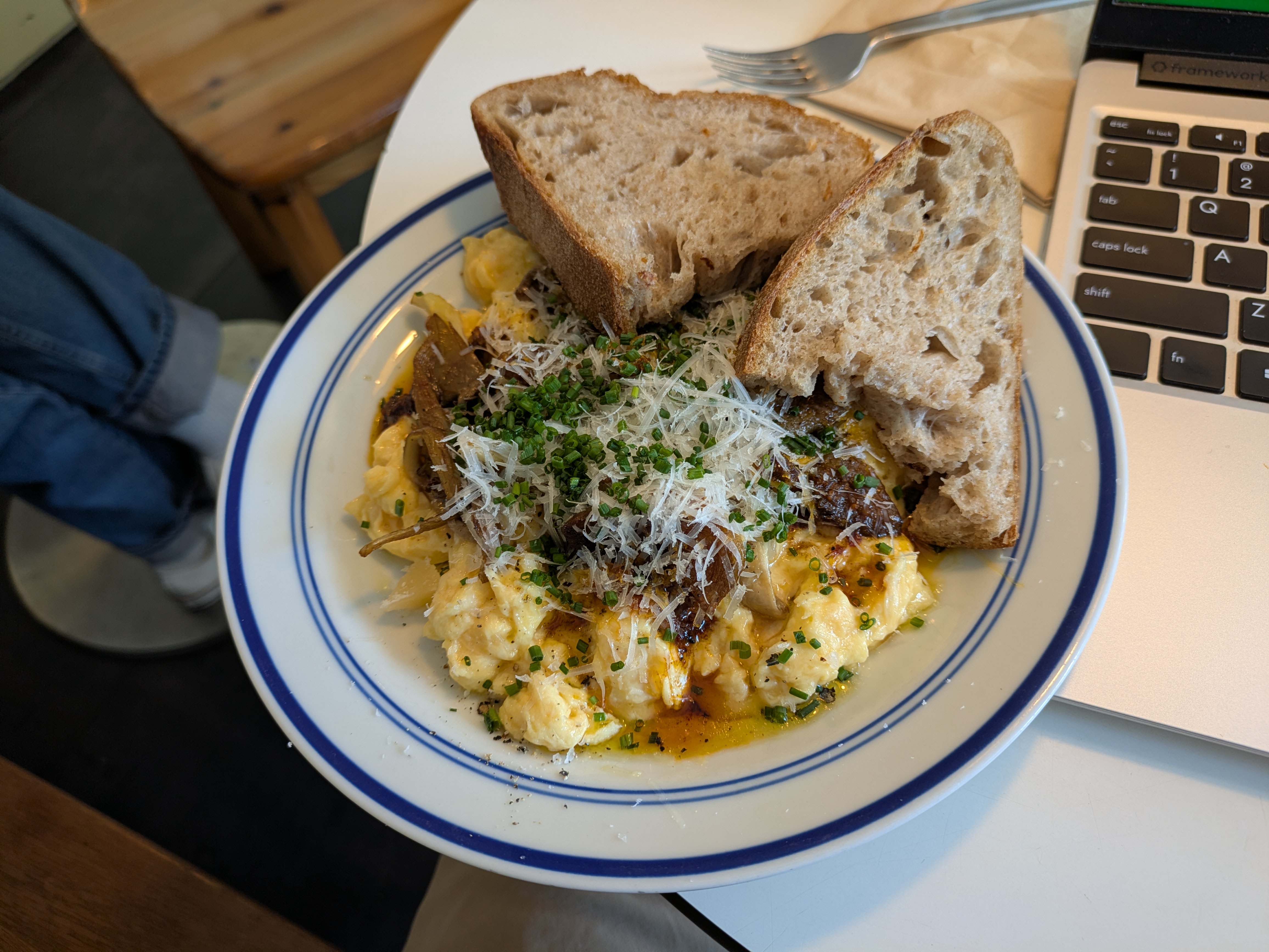 The eggs at Lille Fugl -- get them with the mushrooms