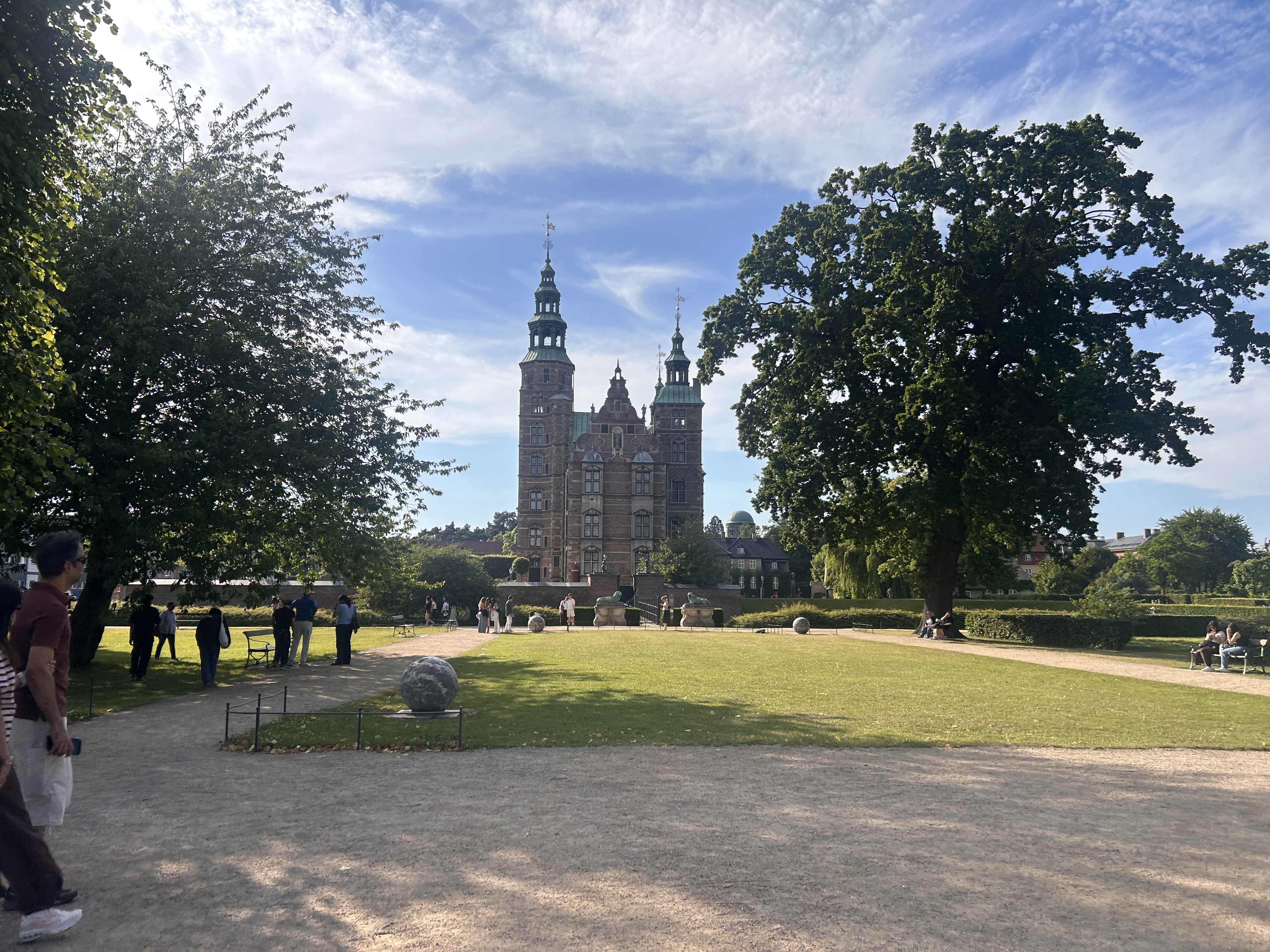 Rosenborg Castle across Kongens Have (photo by Rich)